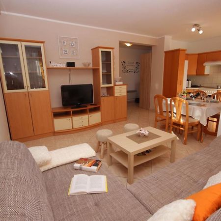 Apartment Ely 라벡 외부 사진