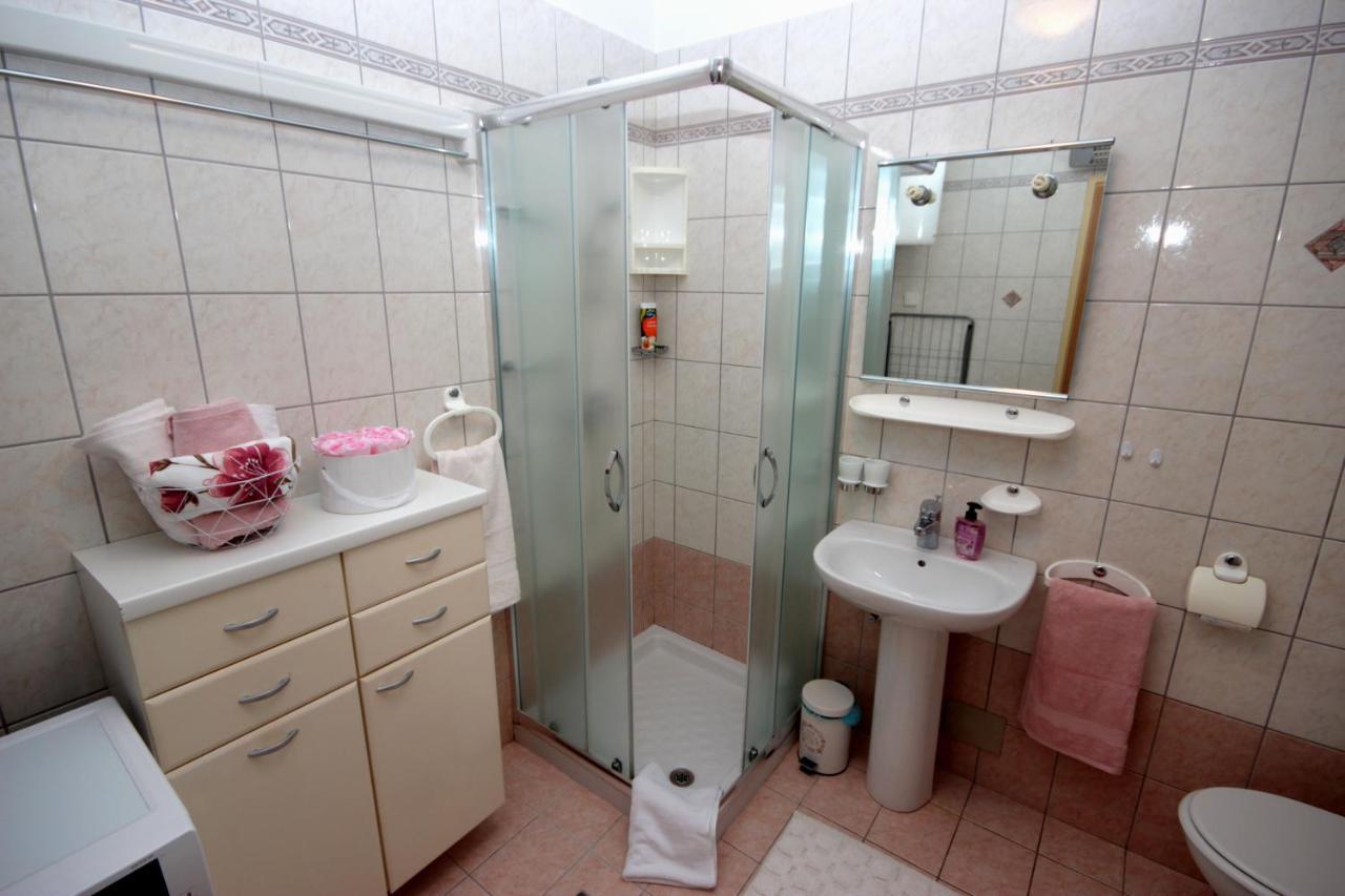 Apartment Ely 라벡 외부 사진